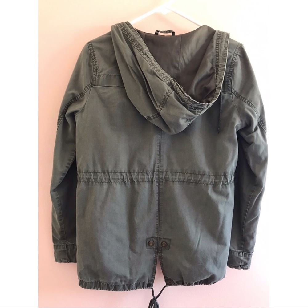 Green jacket - Picture 4 of 4